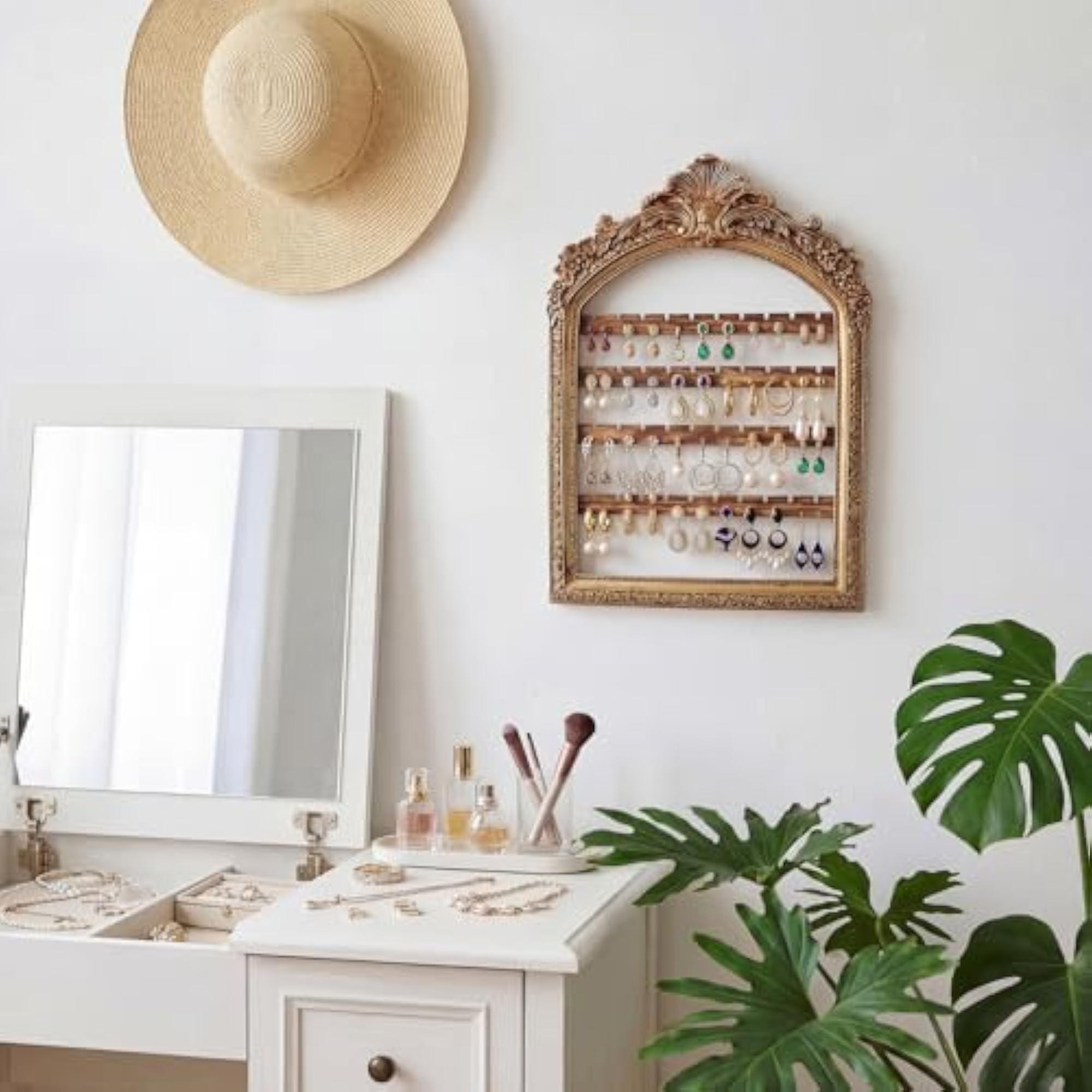 Hanging Earring Jewelry Organizer Frame