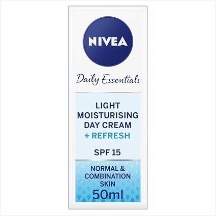 nivea light moisturising day cream
