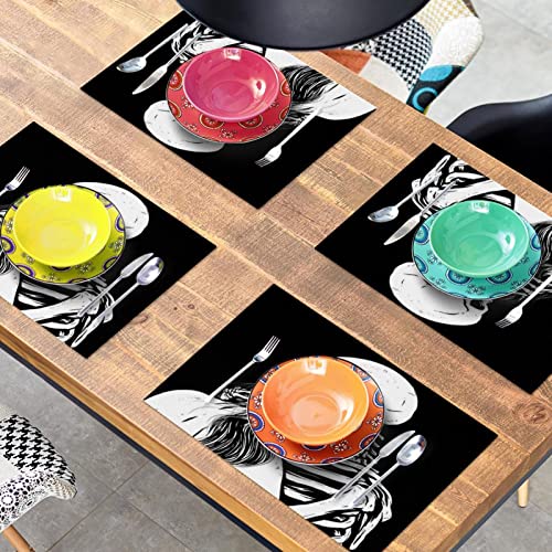 Set de table lavable Skeleton Hug pour des repas conviviaux - 8