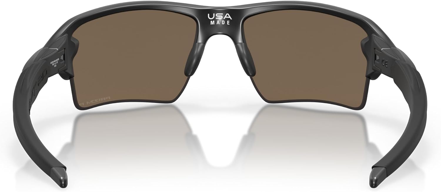 Oakley Unisex Sunglasses Matte Black Frame, Prizm Rose Gold Polarized Lenses, 59MM