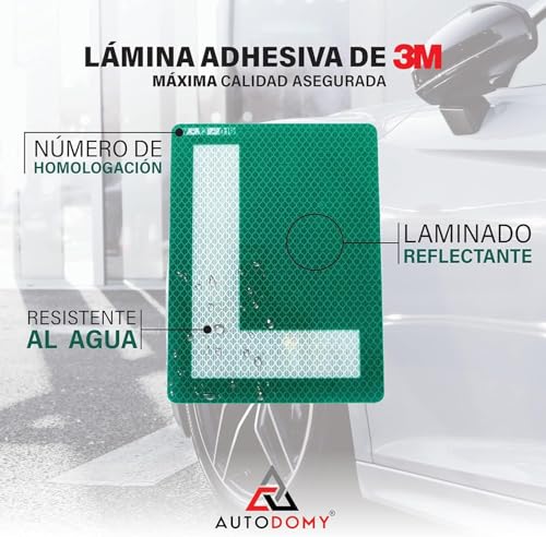Lámina adhesiva de 3M de Autodomy con la letra L, destacando su número de homologación y propiedades reflectantes.