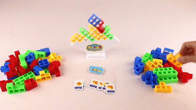 Jeux Enfant 4 Ans Tetra Tower Jouet D'Équilibre Pour Enfant, 64 Blocs De Construction Swing Stack Attack Balance Tetris Tumble Xl Jeux Enfant 4 Ans Tetra Tower Jouet D'Équilibre Pour Enfant, 64 Blocs De Construction Swing Stack Attack Balance Tetris Tumble Xl