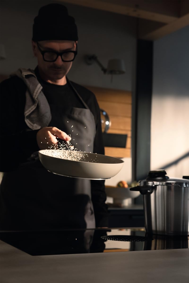 Fissler Ceratal® Evo Classic Pfanne (28 cm, Warmgrau) – Made in Germany, Keramikpfanne hergestellt ohne PFAS/PTFE, CookStar® Boden, Induktion