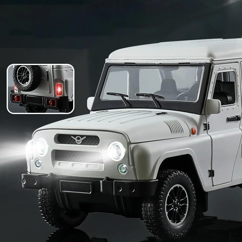 Image of Model Car Exclusive Alloy Metal Pull Back Die-cast Car Metal Pullback Toy car with Openable Doors & Light Music Best Gifts Toys Kids (1:18 Scale UAZ Russian - Green)