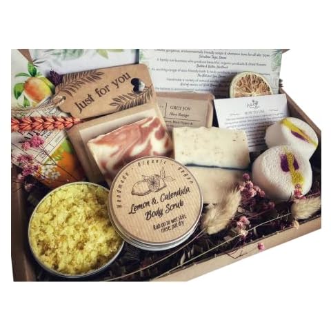 Vegan Shower & Skincare Luxury Gift Set Cover