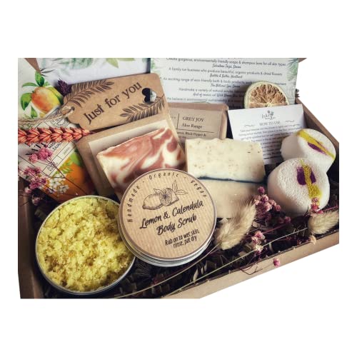 Vegan Shower & Skincare Set, Luxury Gift for Shower, Fruity Flora...
