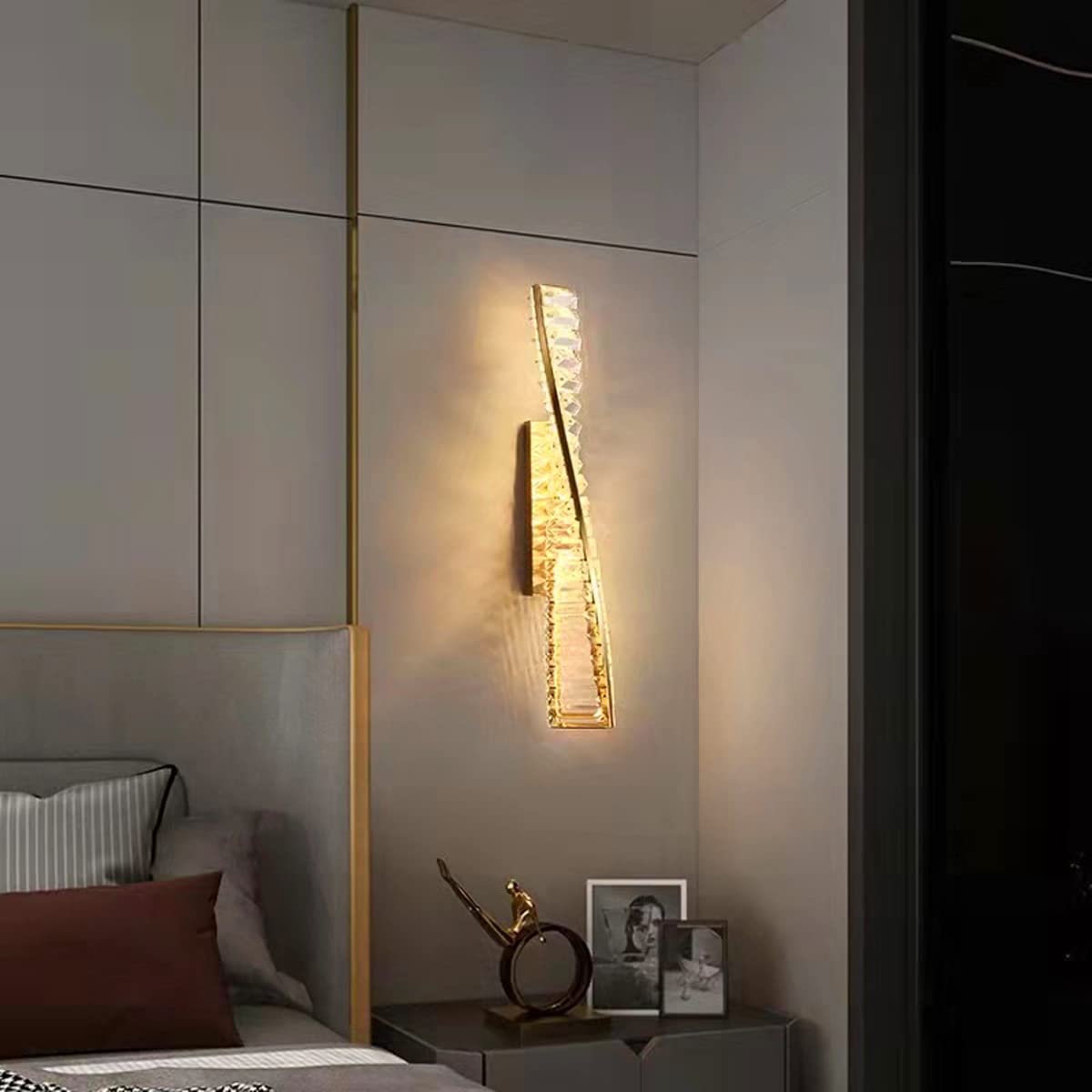 Crystal Long Wall Light LED, Creative Modern K9 Crystal Wall Lights in Twisted Appearance for Living Room Bedroom 3000K Warm White Indoor Contemporary style lighting wall light, indoor and o