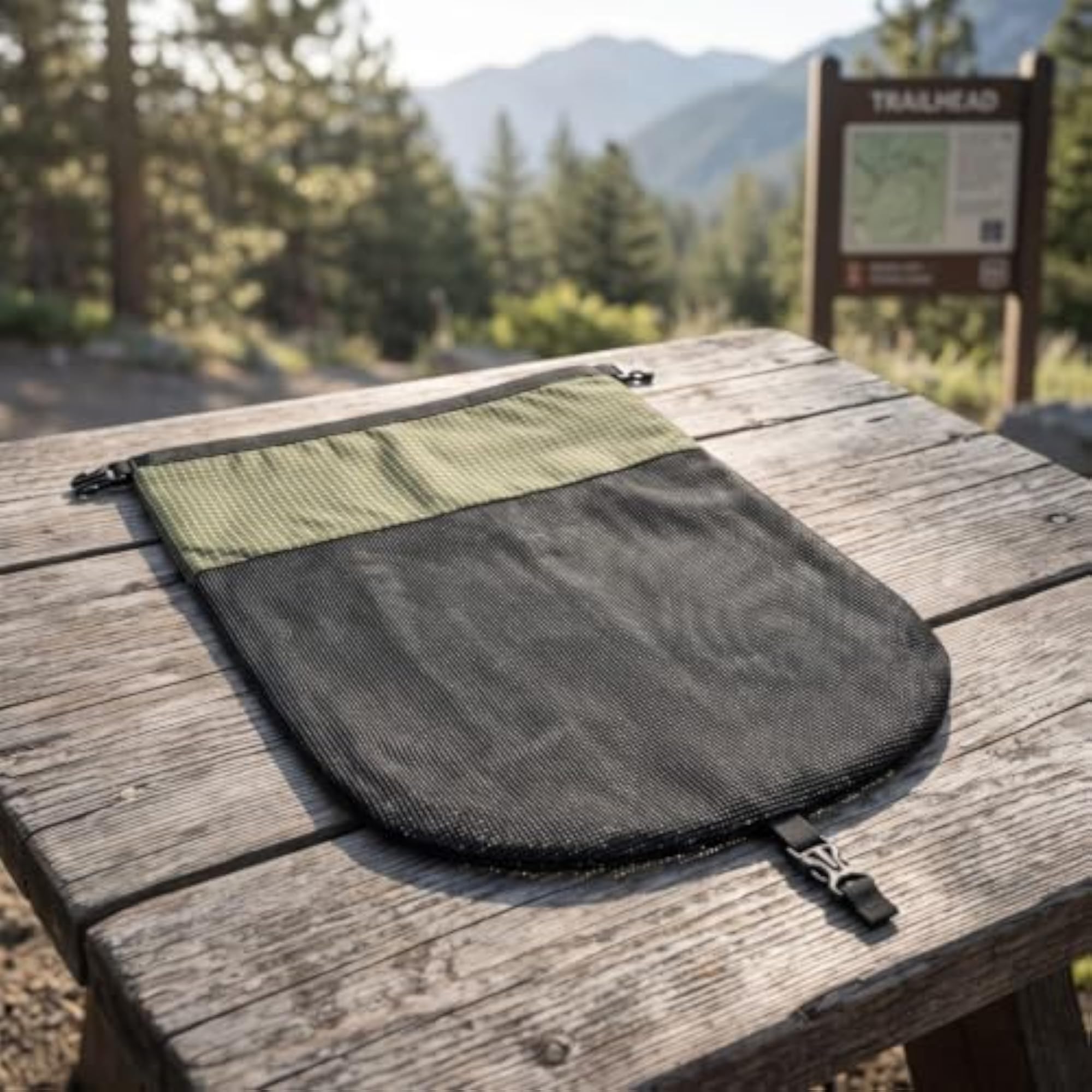 Hanging Breathable Shoe Storage Bag with Buckle, Outdoor