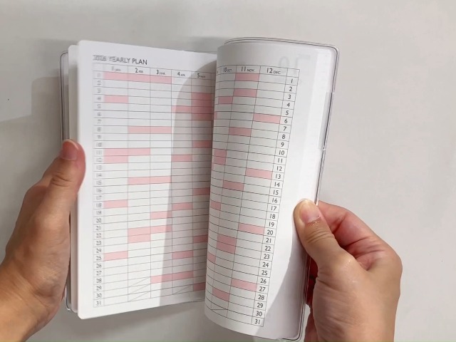 スミオダスページ Amazon.co.jp: カミオジャパン ディズニー ベイマックス 手帳 2026年