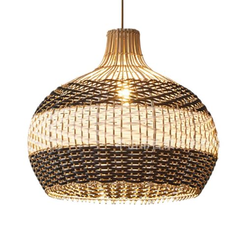 Plafonnier bohème en rotin tressé pour illuminer votre chambre