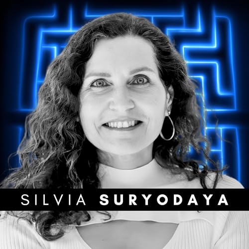 Page de couverture de #142 Silvia Suryodaya - Awakening the Starseed Within: Crop Circles, Atlantis & the Role of the Yael