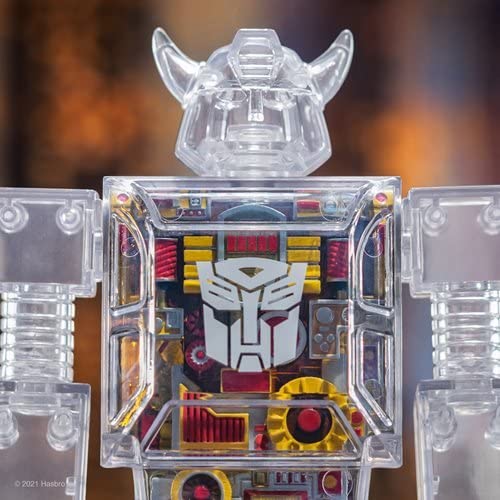 Super7 Super Cyborg Transformers Bumblebee (Clear) - 10