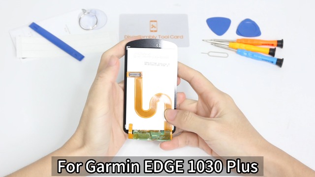 Gefixt En Klaar Voor Actie: Een Nieuw LCD-scherm Voor De Garmin Edge 530 Profiterend Van Het Ec Recht Op Reparatie