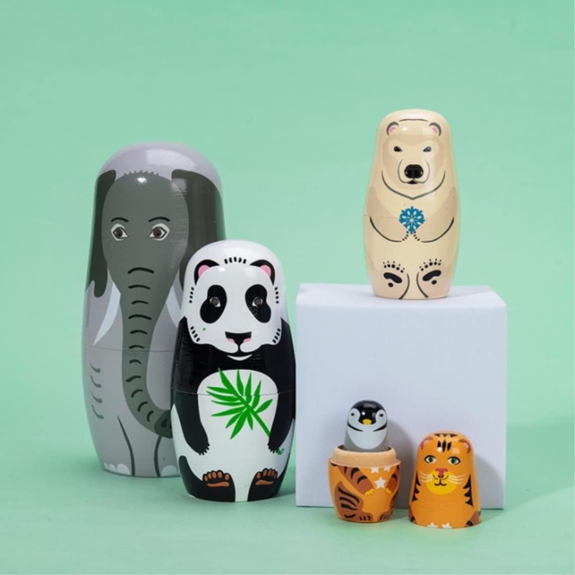 Matryoshka 5 Pcs Wooden Nesting Dolls Elephant Different Animal Matryoshka Doll for Brithday Gifts Handmade Crafts Creative Toys