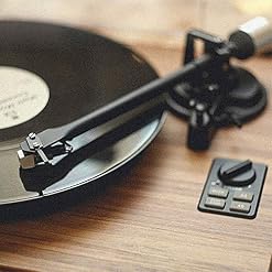 FGH QPLKKMOI Turntable Bois, Bluetooth phonographe avec Haut-parleurs stéréo - Les Beatles, Paul McCartney, John Lennon, RIngo Starr, George Harrison FGH QPLKKMOI Turntable Bois, Bluetooth phonographe avec Haut-parleurs stéréo – Image 3