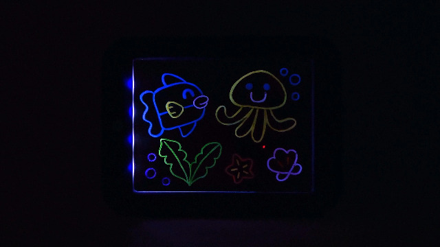 | アーテック(Artec) LEDライト付おえかきタブレット 252×190