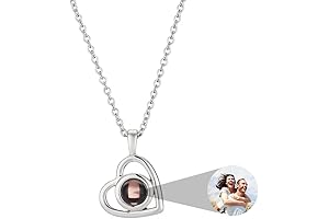 Personalized Photo Necklaces for Women: Timeless Treasures Hold Dear Memories