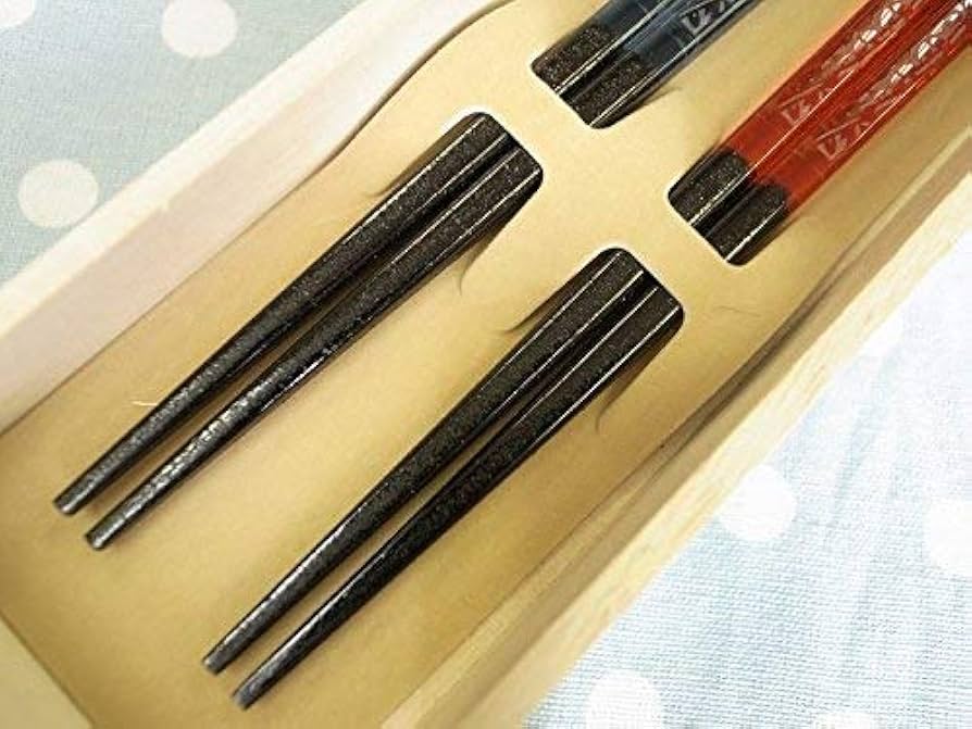Amazon｜一双 華切子 夫婦箸 桐箱入 食洗器対応｜箸 オンライン通販