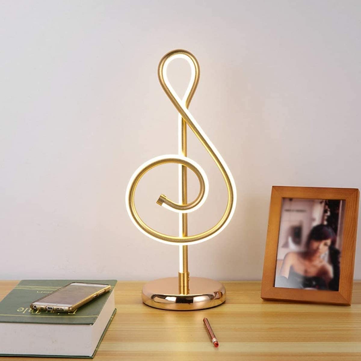 Lampada Da Tavolo Moderna Nota Musicale Dorata Camera Da Letto Lampada Da Scrivania A LED Lampada Da Tavolo Artistica Per Soggiorno Lampada Da Comodino Lampade Da Scrivania Lampada Da Tavolo