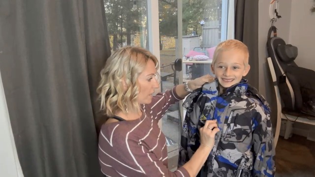 Dakiuu Kids' Ski Jacket Waterproof Winter Coat Boy's Girls's