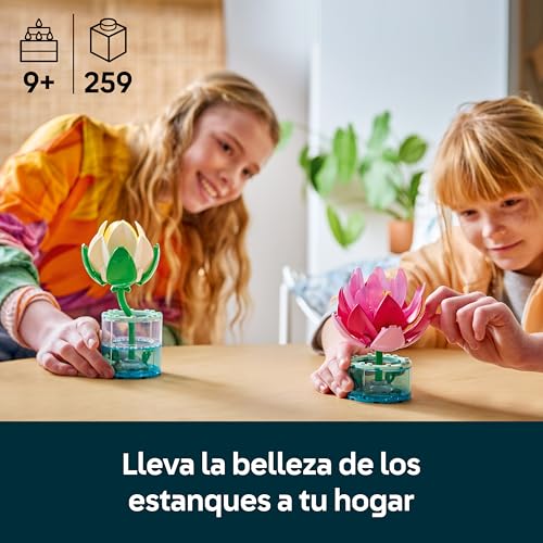 Miniatura 2 de LEGO Botanicals Nenúfares Artificiales – Set de Flores Artificiales con 2 Plantas en Jarrones Transparentes – Kit de Manualidades y Decoración Floral – Regalo para Niñas de 9+ Años y Adultos – 11511
