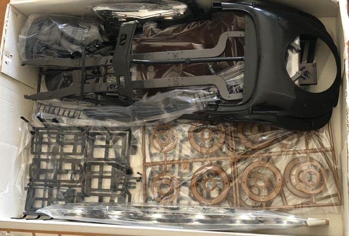 Amazon | メルセデスベンツ 500K-AK 1935年型 1/8 絶版プラモデル