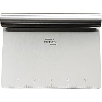 Stainless Steel Dough Cutter with Measuring Scale Dough Scraper Dough Card Dough Spatula Scraper Kitchen for Cake Cake Pizza Cake Dough Baking Utensils 15 x 11.3 cm