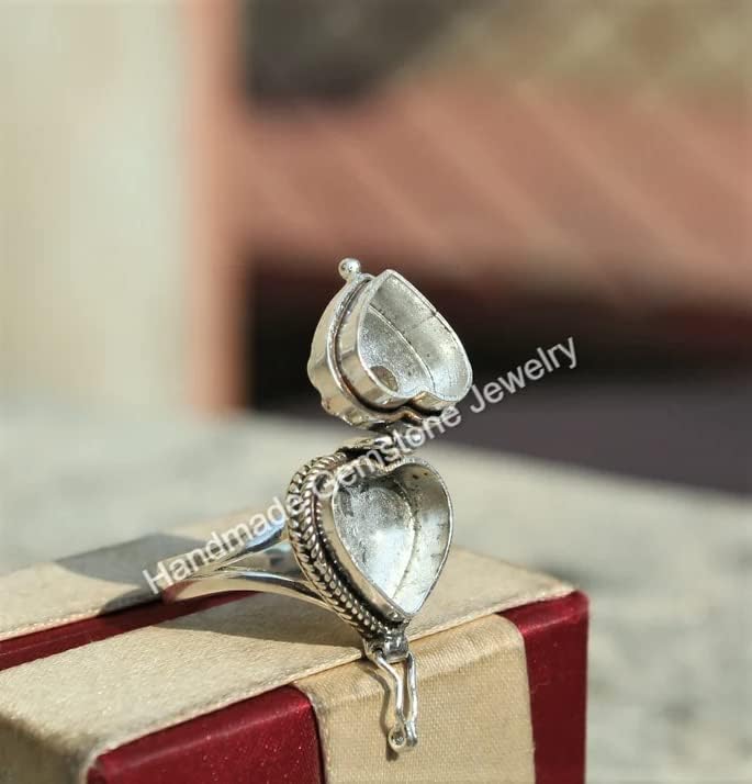 Rose Quartz Ring, Heart Design Poison Box Ring, Designer Heart Box Ring, Love Message Ring, Special Message Box Ring, Hidden Ring, Antique Poison Ring, Handmade Poison Ring, Openable Ring