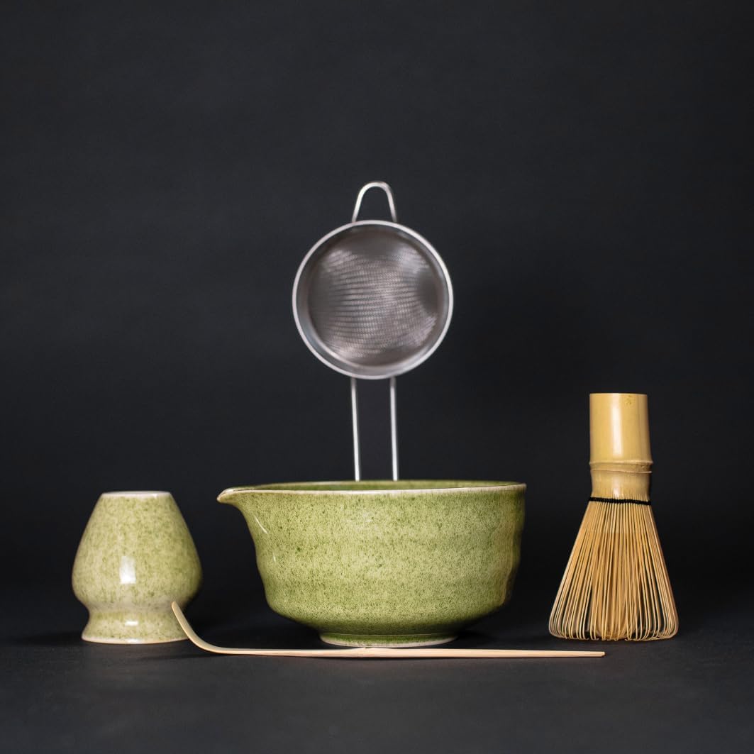 Green 5 Piece Matcha Set Kit – Matcha Whisk and Bowl Set with Matcha Bowl with Spout, Bamboo Whisk for Matcha, Matcha Spoon, Matcha Sifter, and Matcha Whisk Holder – Japanese Matcha Set