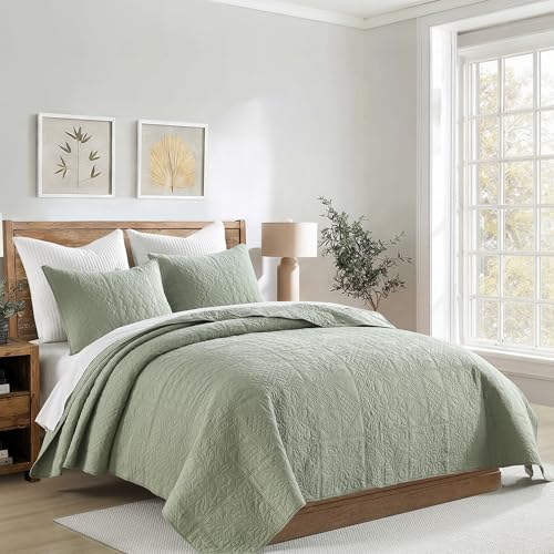 HORIMOTE HOME 100% Cotton Quilt Patchwork Twin Size, Sage Green Farmhouse Cotton Bedspread Coverlet, Pre-Washed Soft Breathable Lightweight All Season Bedding Set with 1 Pillowcase by HORIMOTE HOME - Used condition - Image 2