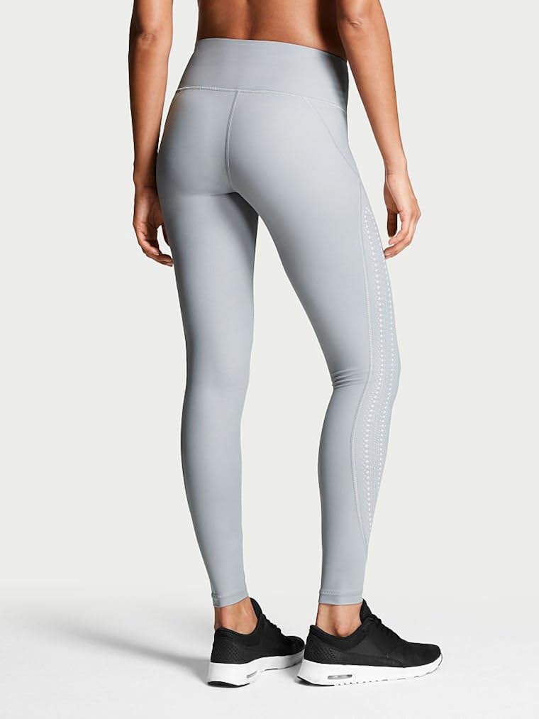 victoria sport tight