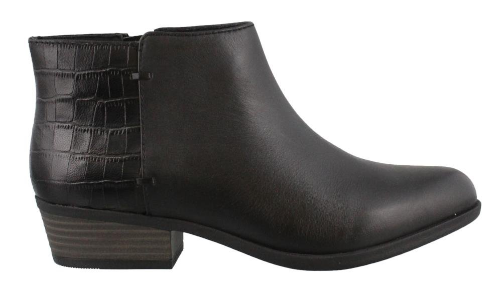 Clarks Women's Addiy Zora Ankle Bootie