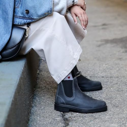 Image of Blundstone Dress Chelsea Boots for Men & Women