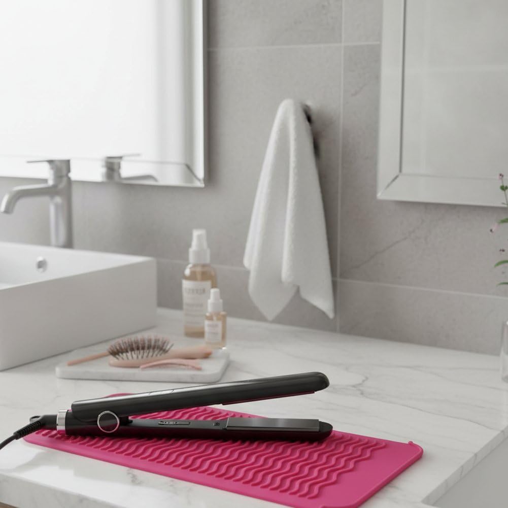 Sanfly Resistant Silicone Mat Pouch Heat Proof Protection Mat Portable Travel Cover Flat Iron Mats Pad Case Heat Resistant Mat for Hair Styling Tools