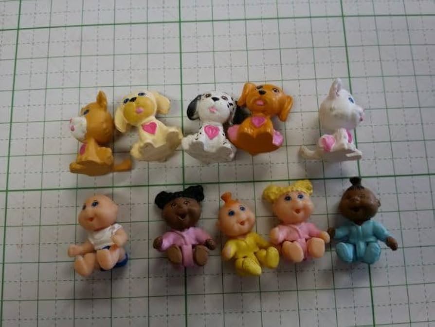 キャベツ人形 ミニフィギュア10体セット Amazon.co.jp: キャベツ畑人形 ミニフィギュア 動物 10個セット