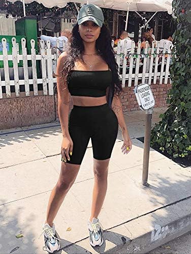 spaghetti top outfit