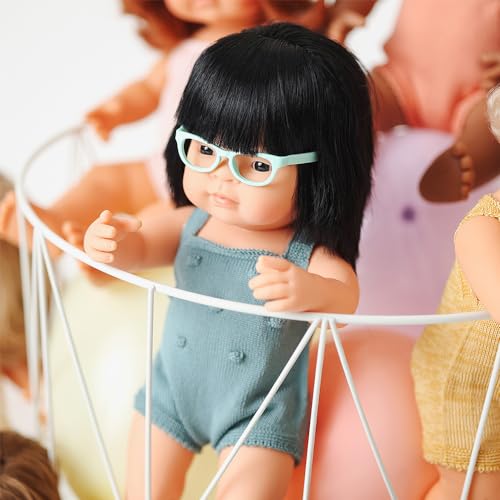 Miniland Muñeca Asiática con Gafas 15 pulgadas miniatura 4