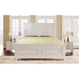 Traditional Town and Country Style Pinewood Panel Bed, Sturdy Frame with Decorative Fretwork Accents, White Traditional Town and Country Style Pinewood Panel Bed Sturdy Frame with Decorative Fretwork Accents White