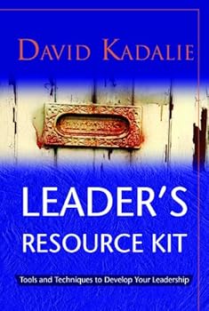 Paperback Leader's Resource Kit:Tools and Techniques to Develop your Leadership Book