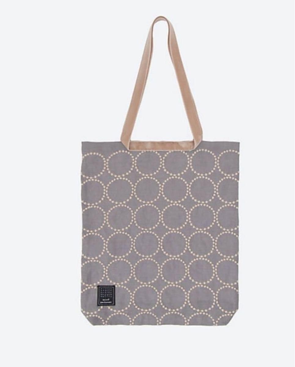 ミナペルホネン タンバリン トートバッグ グレー 伊勢丹宿限定 ミナ