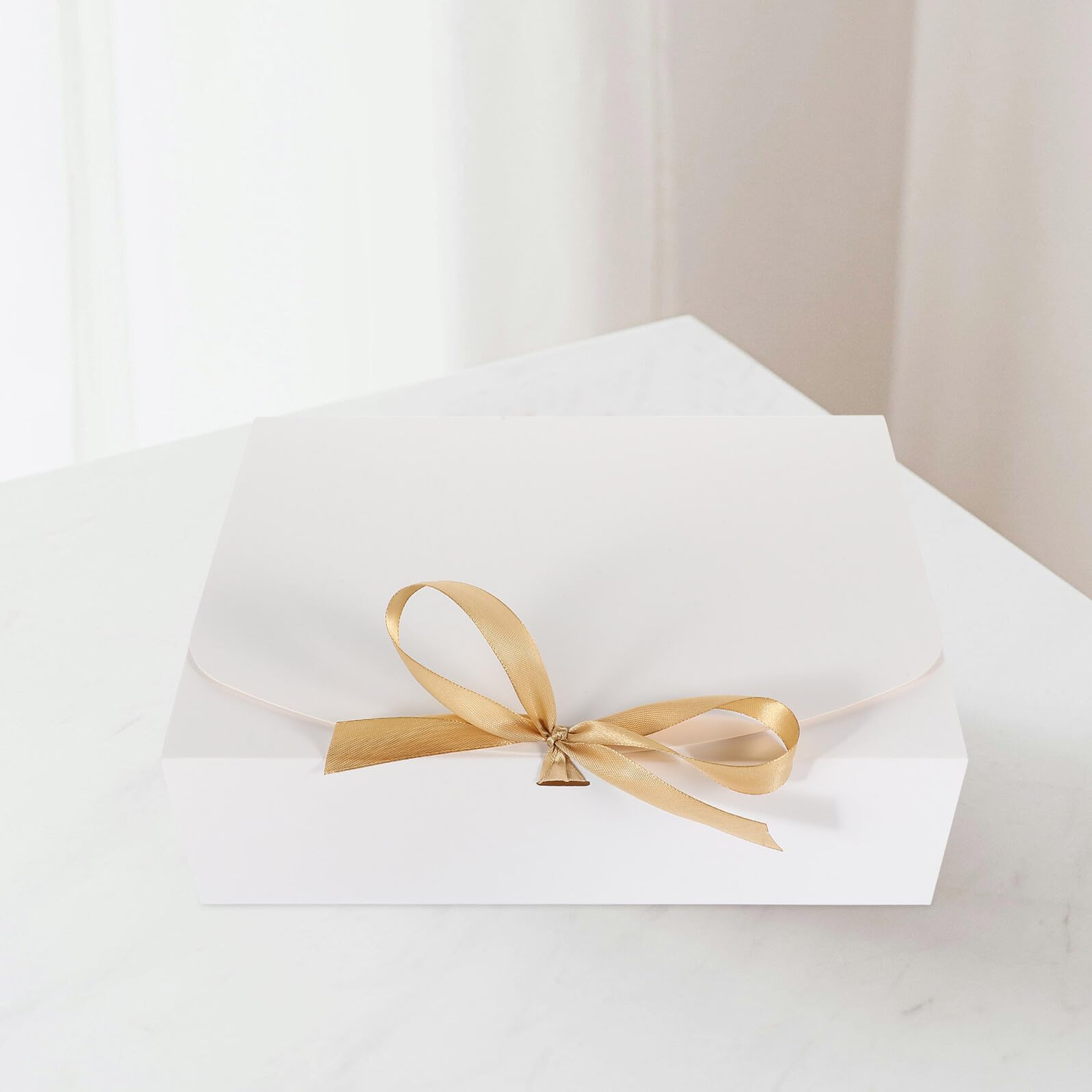 MAGICLULU 10 Stück Geschenkbox aus Weißem Karton mit Faltverschluss und Schleife Geeignet für Geburtstag und Weihnachten Einfach zu Falten und Öffnen