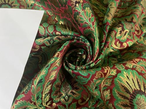 Tissu brocart de soie rigide pour réussir vos structures de déguisements et corsets