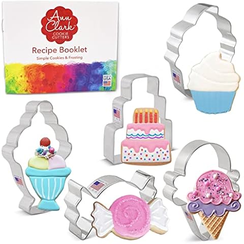 Ann Clark Cookie Cutters 5-Piece Set with Recipe Booklet Cover