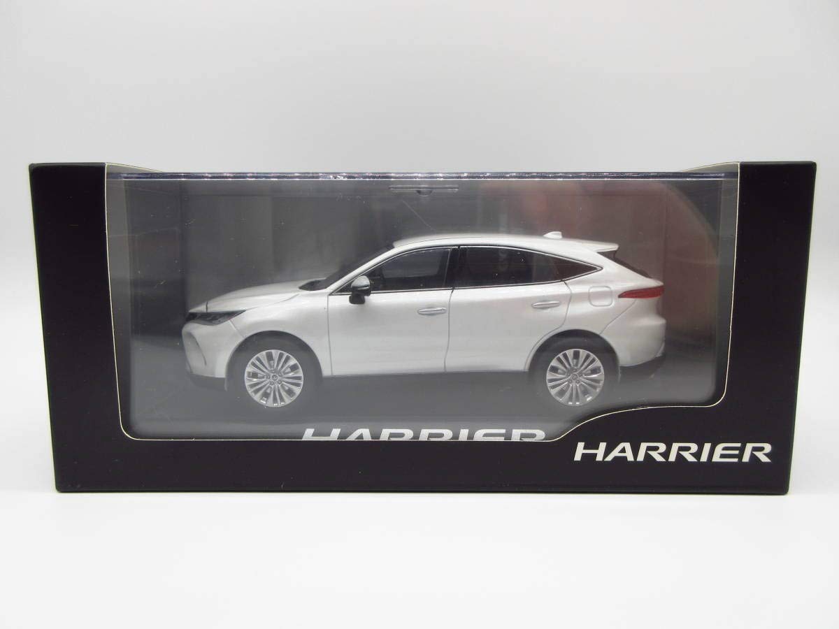 Amazon | 1/30 トヨタ 新型ハリアー HARRIER カラーサンプル 非売品 
