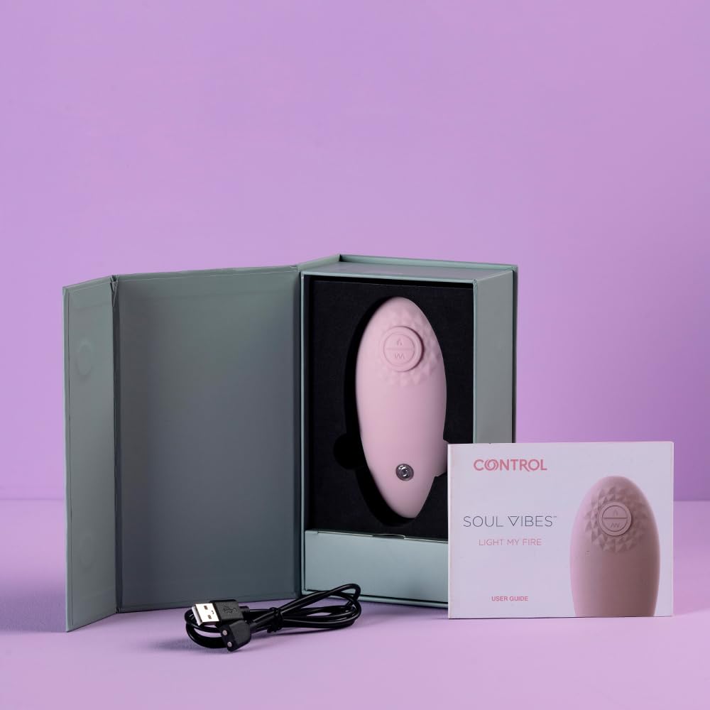Control Light My Fire, Stimolatore clitorideo con Effetto Caldo e Vibrazione, Senza Ftalati in silicone medico Dual Layer, Autonomia fino a 15 ore, Impermeabile e sommergibile (IPX7)