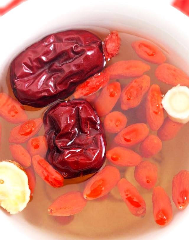 TomorrowSeeds - Jujube Tree (Chinese Red Date) Seeds - 5+ Count - for 2026 Planting Ziziphus Jujuba BER Hong Tsao Zao Dates Korean Daechu Traditional Herbal Trees Perennial Grow Your Own Home Farm