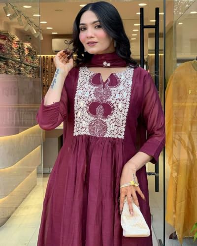 Image of Women's Cotton Printed Anarkali Kurti with Pant and Mulmul Dupatta Set