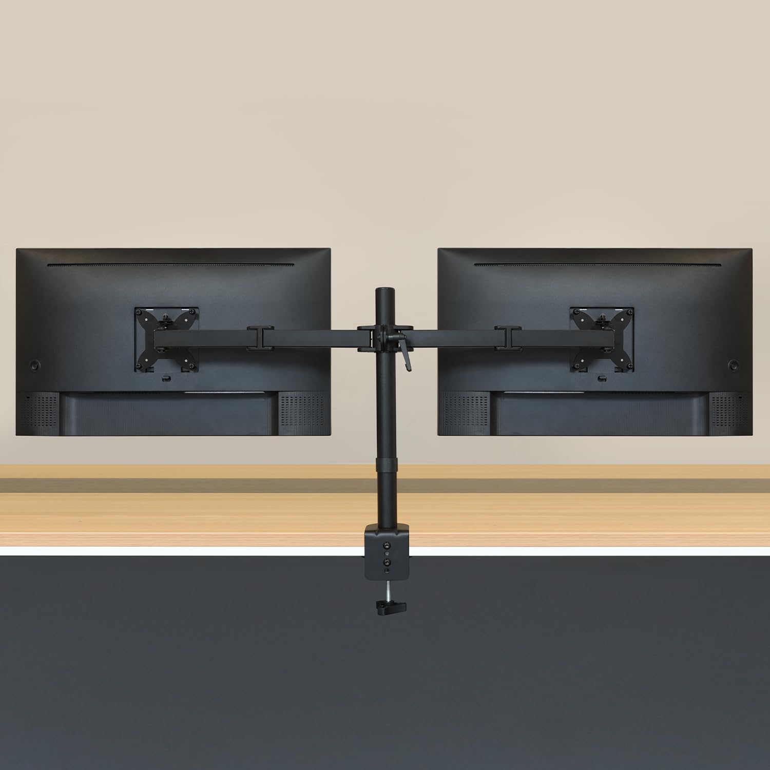 Amazon Basics Soporte de Escritorio con Brazo Ajustable para Monitor Dual, Compatible con Monitores de Hasta 32 Pulgadas y 10kg por Brazo, Tensión Ajustable, VESA 75 x 75/100 x 100, Negro