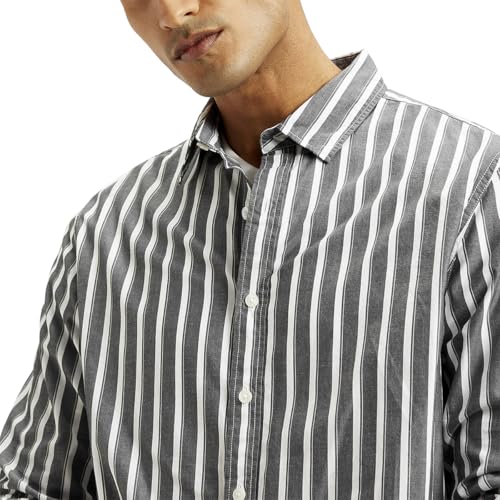 Image of Levi's Men's Cotton Slim Fit Shirt