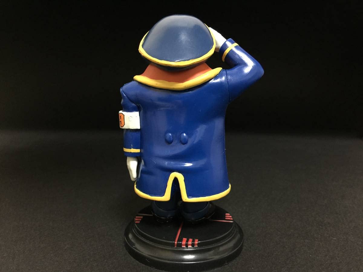 Amazon.co.jp: 銀河鉄道999 敬礼 フィギュア/松本零士 宇宙戦艦ヤマト